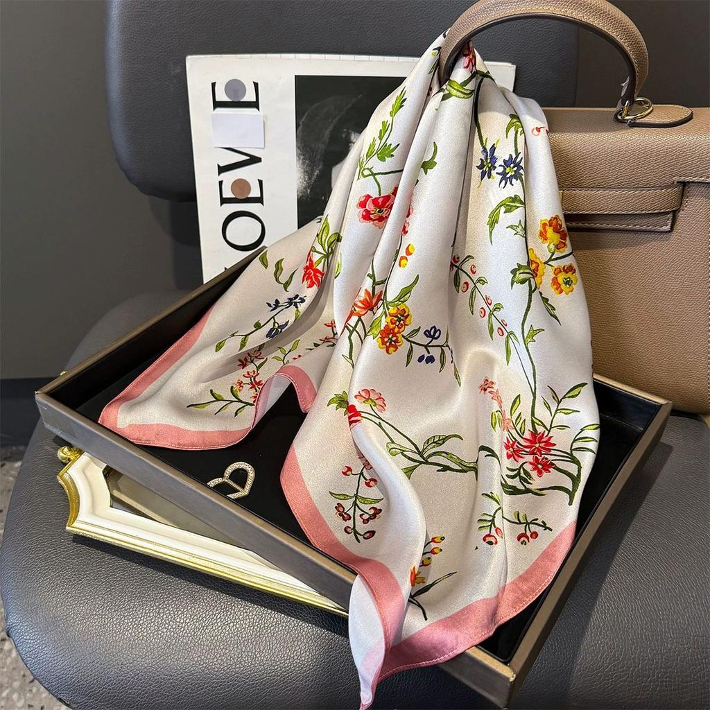 Fashion 100% Nature Real Silk Square Scarf Women Female Foualrd Neckerchief Summer Beach Scarves Shawl Bandana Hijab Pashmina