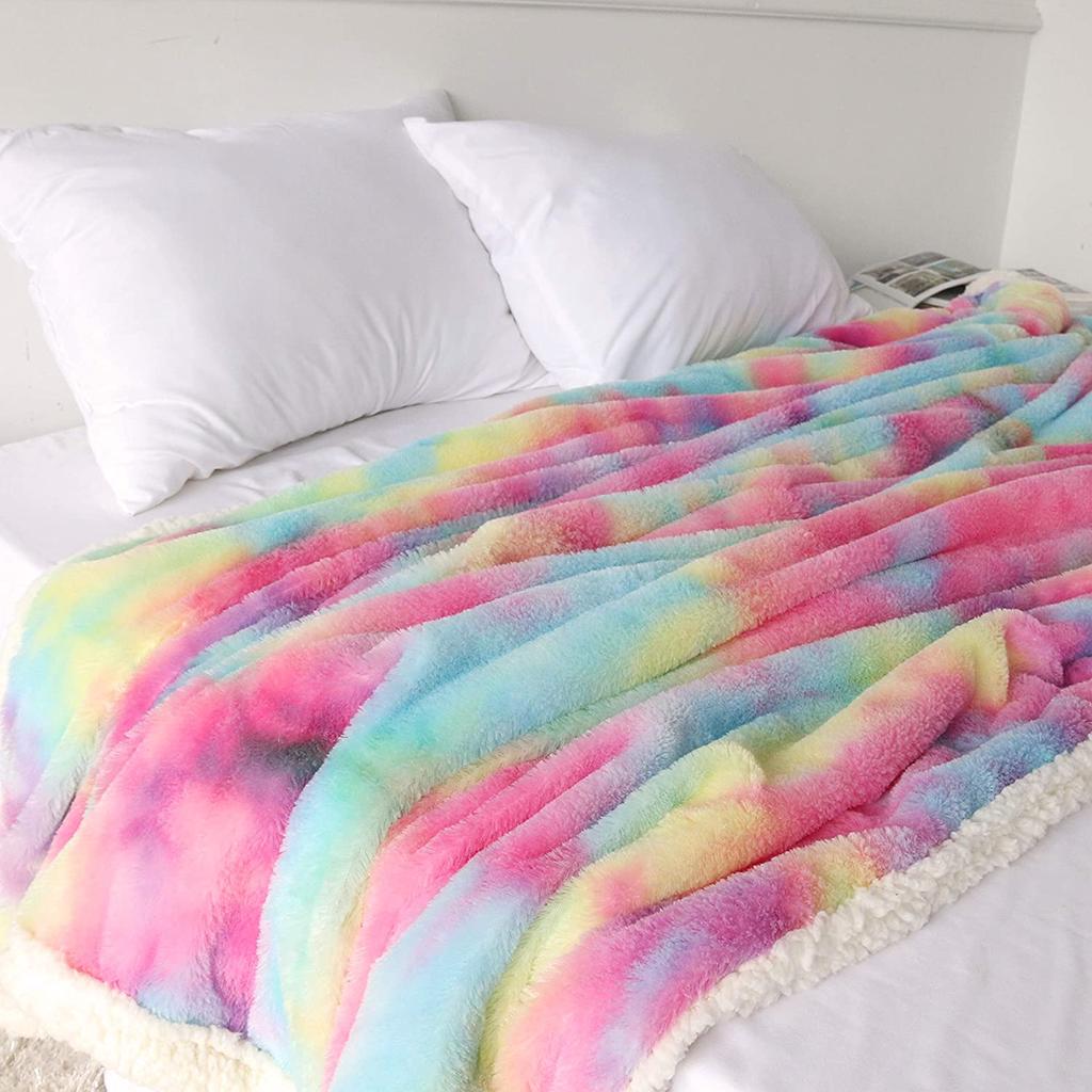 Soft Rainbow Plush Faux Fur Throws Bed Blankets Soft Cozy Warm Fluffy Comfortable Blankets