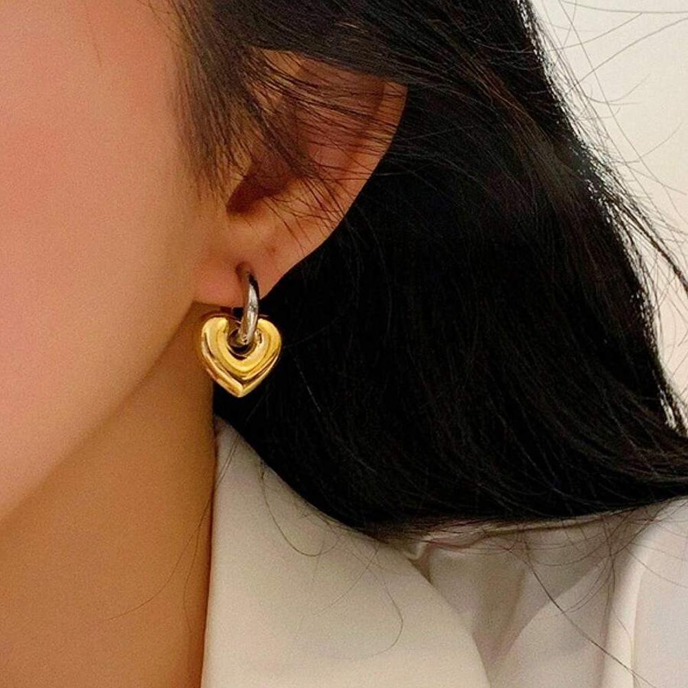 Creative French Heart Set: Stainless Steel Earrings & Pendant for Women - Gold & Silver. Fashionable, Color-Blocked, Unique Ear Jewelry.