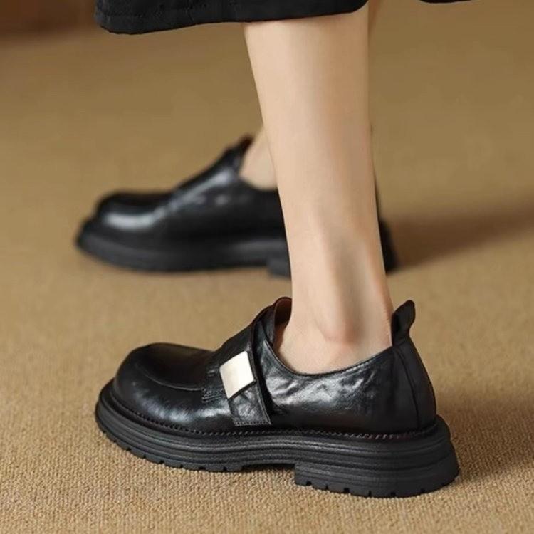 Soft leather buckle platform women's spring and autumn new retro black single shoes round head small leather shoes