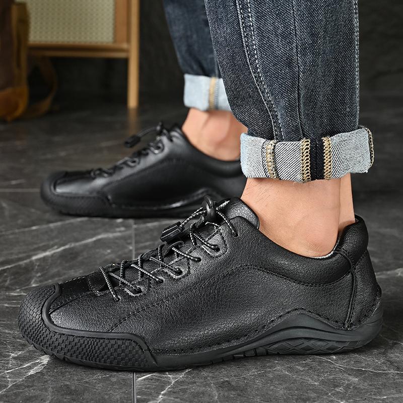 Fashion New Handmade Casual Leather Men Outdoor Antiskid Shoes High Quality Walking Breathable Hiking Driving Flats Fashion Tooling Shoe
