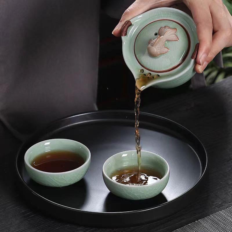 Přenosná keramická cestovní čajová sada Ge Kiln 1 čajová konvice 2 šálky Čajová souprava pro montáž do auta Gaiwan Šálky a hrnky Yixing Konvice Roztomilý hrníčkový hrnec