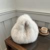 Winter Plush Large Capacity Fashion Personality Fashion Fluffy Foreign Style Fluffy Shoulder Handbag Women