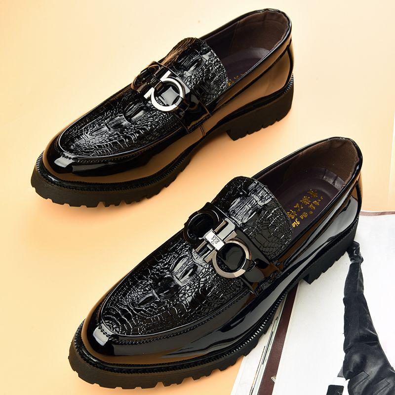 2025 Men's Crocodile Pattern Slip-On Loafers - Hong Kong Style Shiny Patent Leather