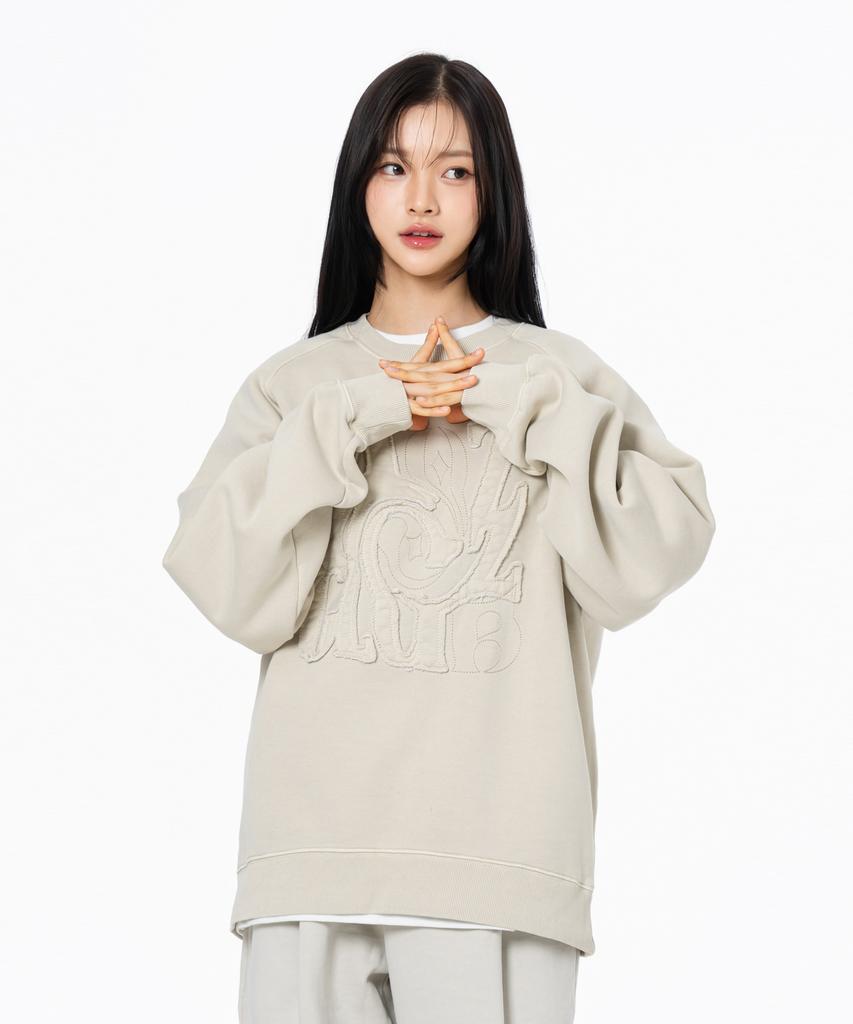 MOZMOZ Chaos Patch Terry Fleece Pigment Oversized Sweatshirt Beige