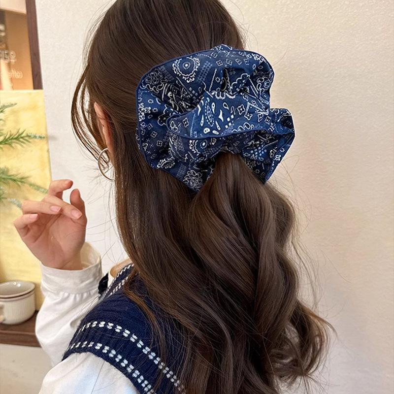 Early spring fresh large intestine hair band simple striped lace headband 2025 new high-end rubber band women's hair tie rope