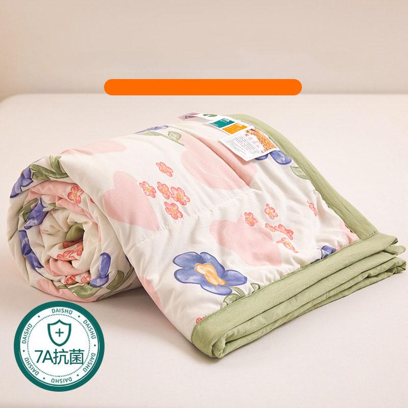 

7A Antibacterial Printed Soybean Summer Quilts Cartoon Air Conditioning Quilt for Dorm Home Skin-Friendly Cozy Cooling Blanket 150x200cm