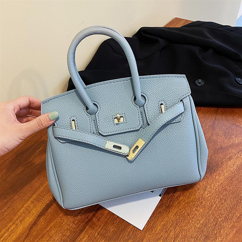 New Fashionable Lychee Pattern Lock Platinum Bag Portable Shoulder Oblique Span Women's Bag