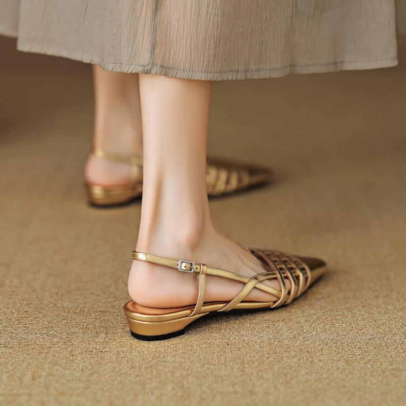 

Летние женские сумки на голову с открытой пяткой сандалии повседневные с острым носком подошва из говяжьей жилы мягкая кожа белые закрывающие стопу женские сандалии на плоской подошве 40 золотой