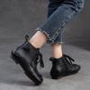 Johnature Kurze Stiefel aus echtem Leder im Retro-Stil mit bequemer, quadratischer Zehenpartie und Schnürung für Damen