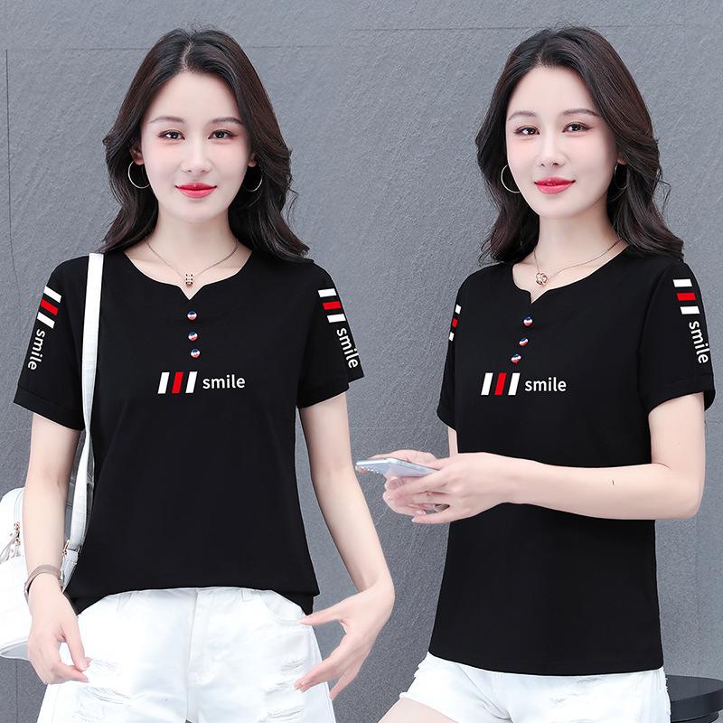 Women's V-Neck Cotton T-Shirt: 2025 Summer Fashion for Middle-Aged Mothers - Stylish, Short-Sleeved, and Hot-Selling.