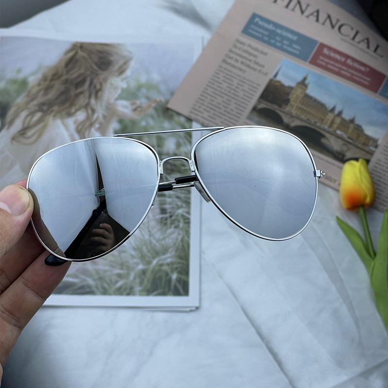 Fashionable New Fashion Classic Glasses for gentlemen Aviator Metal Frame Outdoor Sports Eyewear Anti-UV Driving Sunglasses Glasses