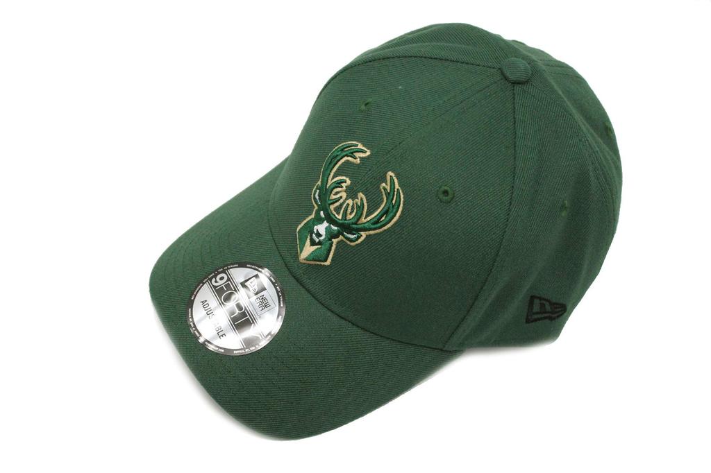 New Era 9FORTY NBA Eastern Conference Milwaukee Bucks Cap