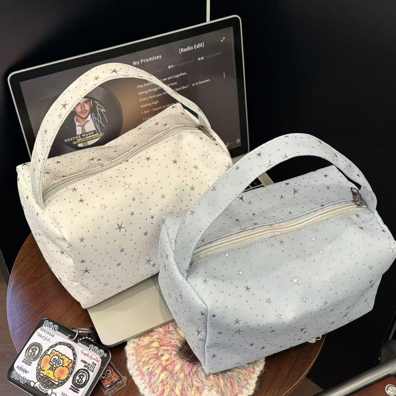 

Small Star Large Capacity Cosmetic Bag, High Value Storage Bag, Stationery, Moon Bag, Student Travel Tote синій