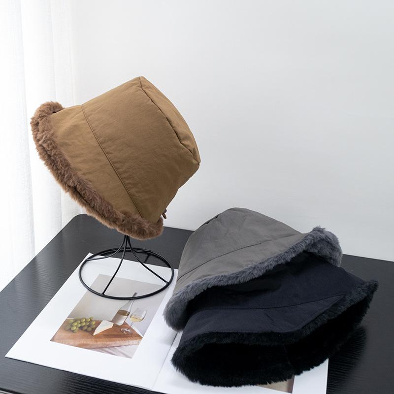 Women' Velvet Thickened Bucket Hat, Winter Cold Protection and Warm Ear Protection, Thick Basin Hat, Fisherman's Hat.