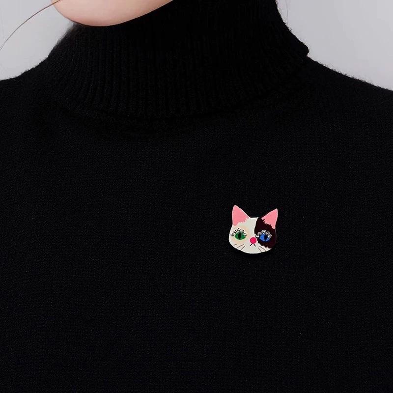 1Pc Corsage Exquisite Sweater Pin Petite Acrylic Cartoon Colorful Cat Brooch Diamond inlaid