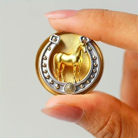 Brooch Pin Retro Golden Horseshoe Design Scratch Resistant Brooch Round Shape Lapel Badge Clothes Accessories
