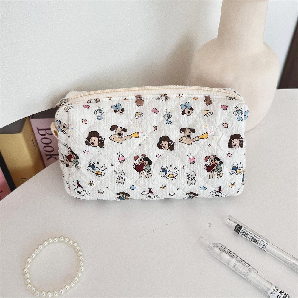Fresh Quilted Hand-Held Cosmetic Bag for Girls - Large Capacity Cute Storage for Stationery and More