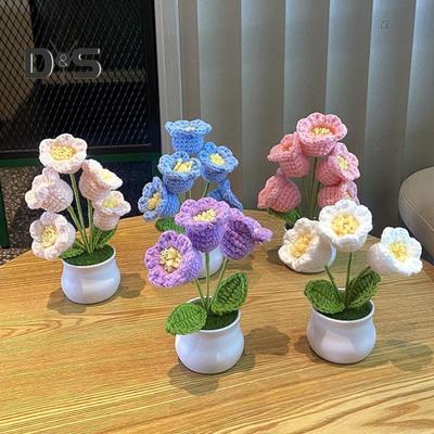 Fiore in Vaso Uncinetto a Mano Girasole Fatto a Mano all'Uncinetto Mughetto Tulipano Fiori Artificiali in Vaso per Decorazione Tavolo Casa Ufficio