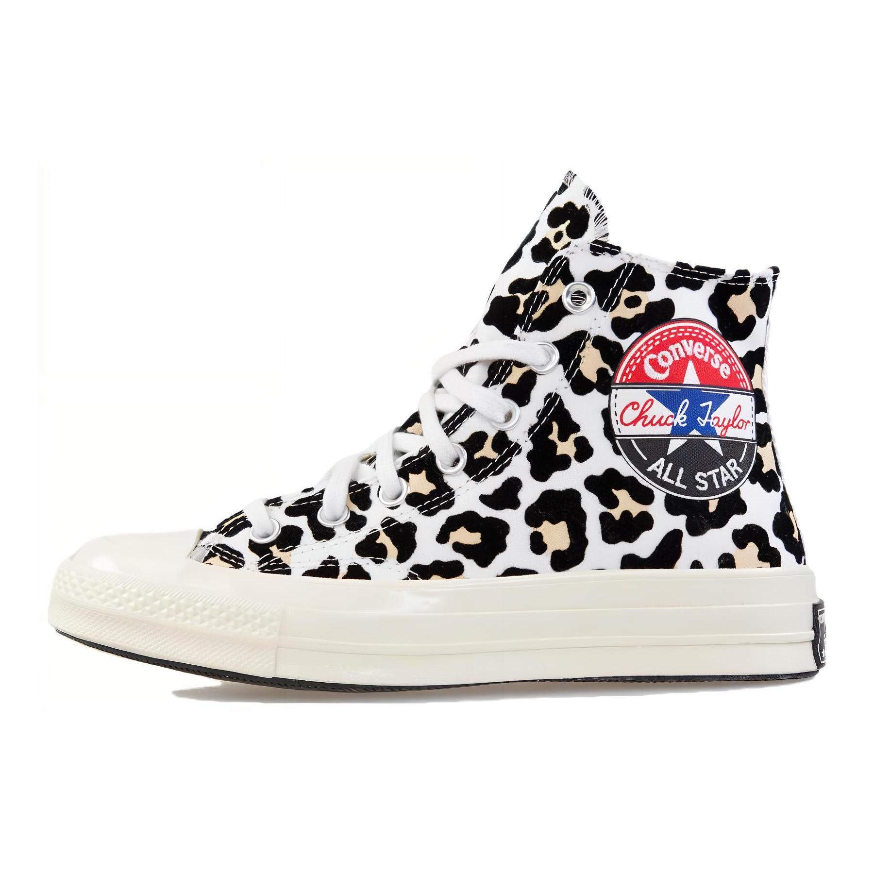 

Chuck 70 Converse Hi Logo Play - Desert Ore 166748C 39.5