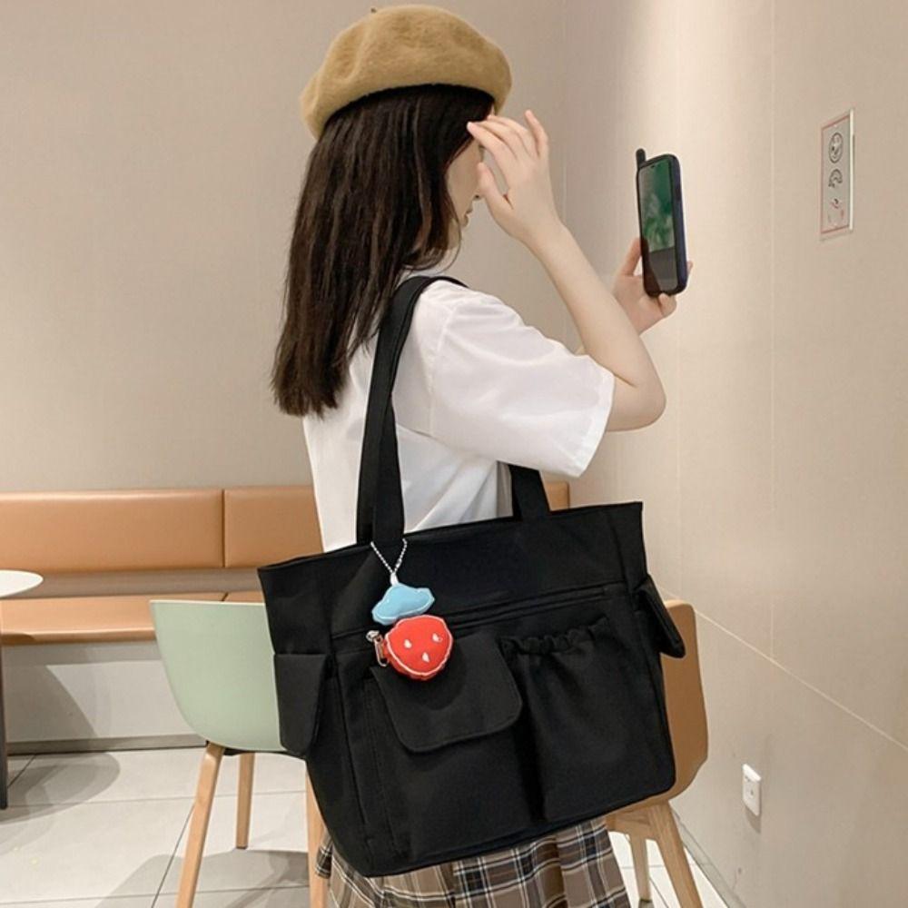 

Большая вместительная студенческая сумка для книг с клубничной подвеской, японская сумка на плечо, уличная сумка