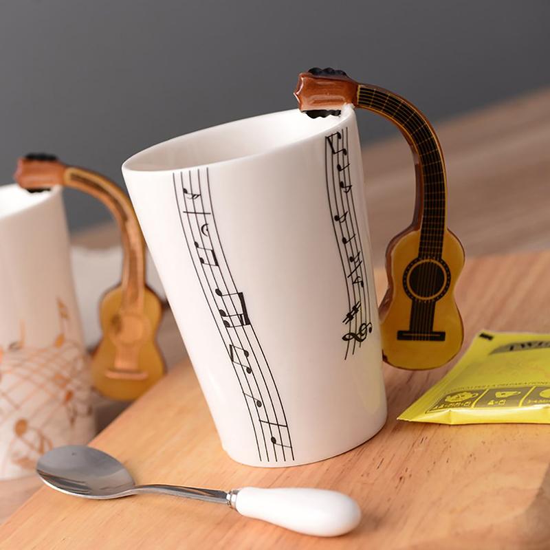 240ml Creative Music Ceramic Mug Guitar Violin Style Cute Coffee Tea Milk Stave Mugs And Cups with Handle Novelty Gifts