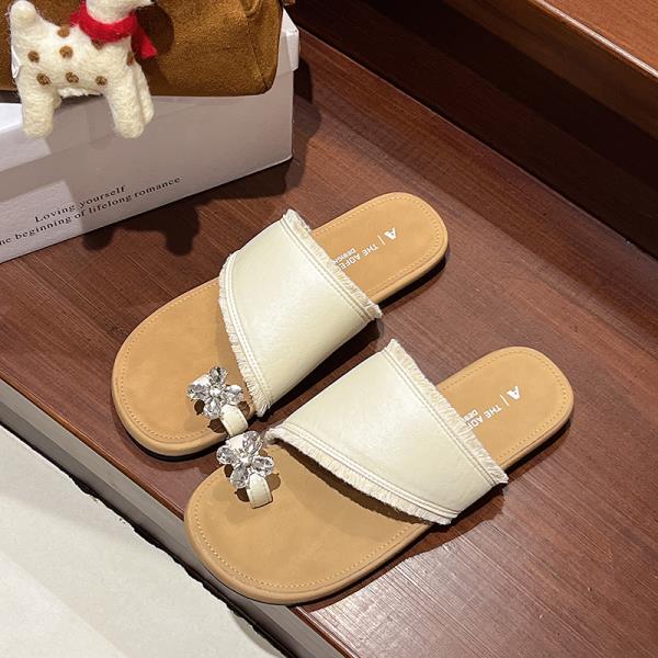 Fashion Shoes Slippers Soft Rubber Flip Flops Glitter Slides Flower Summer Clogs Woman Fashion Comfort Hawaiian Jelly Beach Flat Luxury