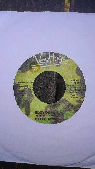 

7inch Record DELLY RANKS / EINSTEIN - Body on Fire / Style NONE Very Huge Recor Jamaica Reggae, Ska & Dub Used