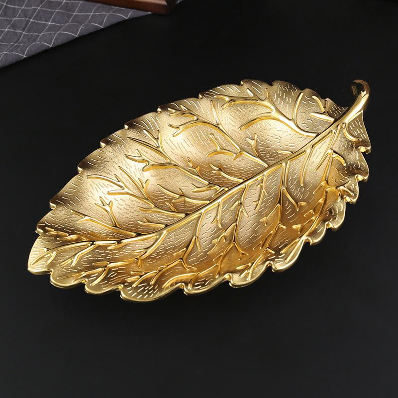 

Golden leaf snack plate, household living room snack nut decorative fruit plate, alloy handicraft snack plate ornament