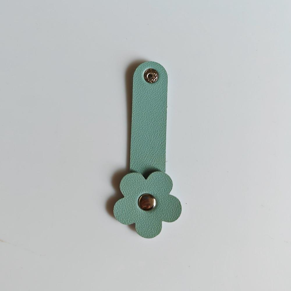 Cable Winder PU Leather Flower Shaped Cable Tie Headphone Stand Wire Organizer Headphone Winding Device