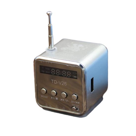 1/2 ks Bluetooth-kompatibilní Mini reproduktor Digitální displej Stabilní připojení Vodotěsný Dobíjecí FM rádio Přehrávač hudby