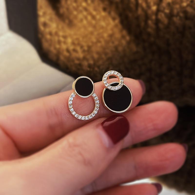 Asymmetrical Hollow Round Stud Earrings Women's Rhinestone Earrings Fashion Ear Jewelry Unusual Small Earrings Accessories