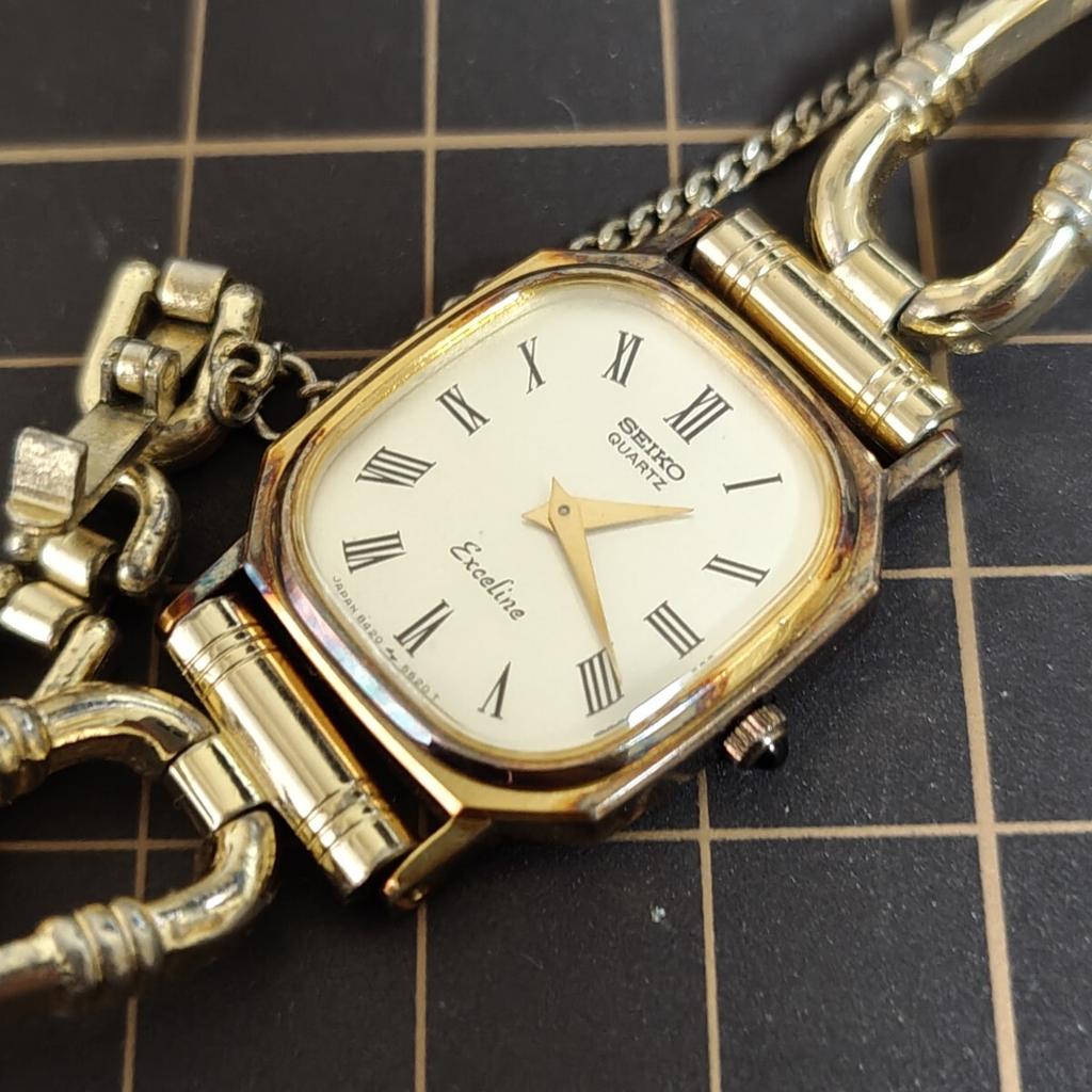 SEIKO EXCELINE Management Code K26Z [Working Condition] Ladies' Watch, Gold