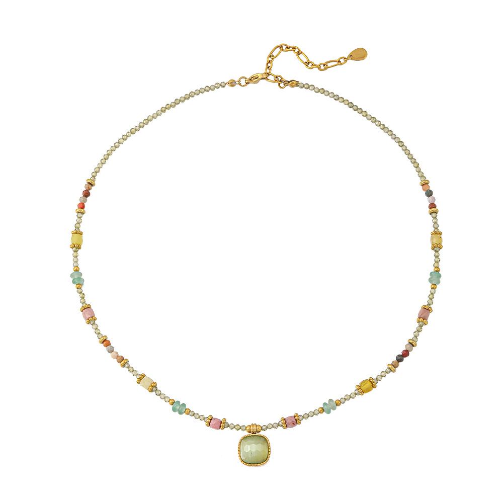 Holiday atmosphere natural stone beaded white necklace versatile, niche Alxa stone high color retention titanium steel neck chain