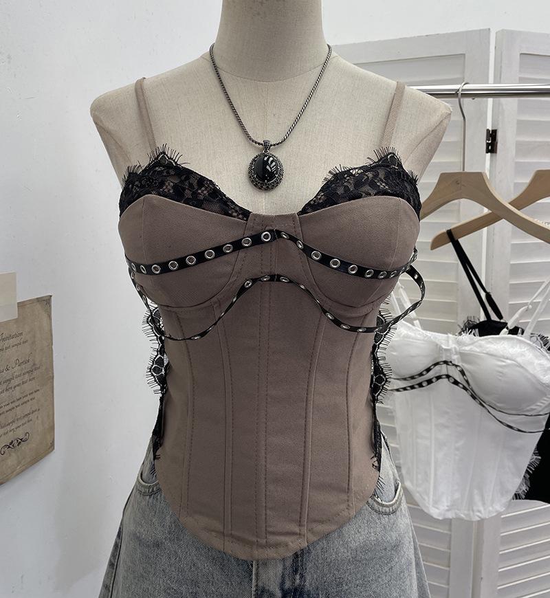 Women s Lace-Trim Camisole with Chest Pads and Underwire Boning - Slim, Short, Sleeveless One Size хаки