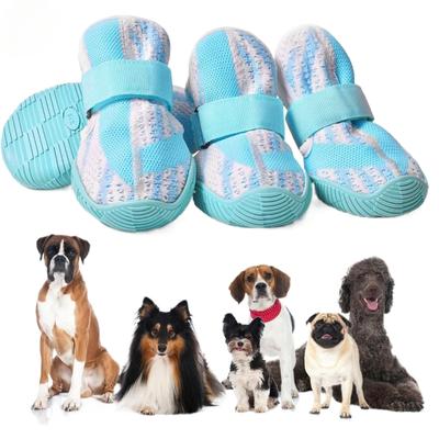 Sapatos leves e confortáveis para cães pequenos, botas de malha respiráveis para cães, macios, antiderrapantes, sola de borracha resistente, botas para cães, sapatos casuais para áreas externas, cor sólida, com tira, para animais de estimação