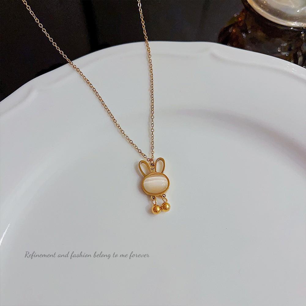 18K Gold Titanium Rhombus Clavicle Chain Necklace - Women’s Trendy Geometric Choker Pendant