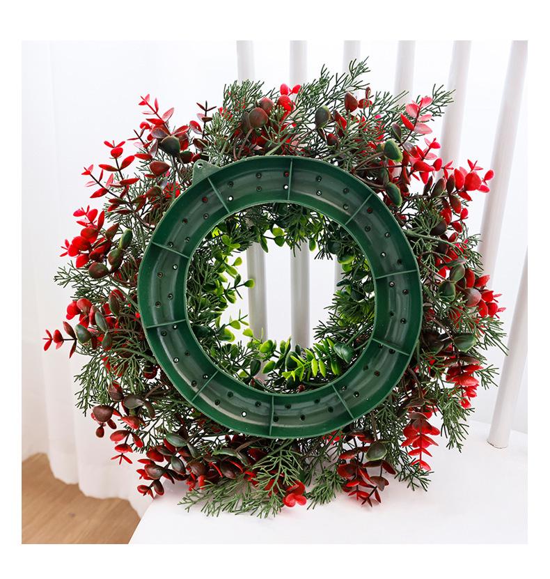 Haobei Christmas Cypress & Red Berry Door Wreath Decoration