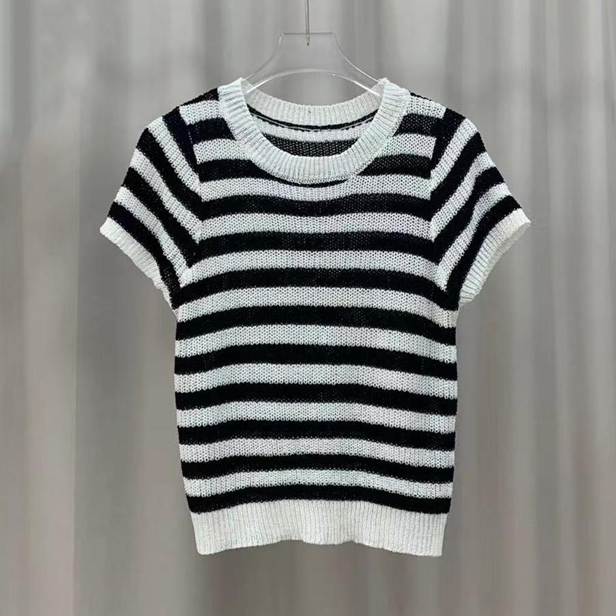 Round Neck Striped Color Blocking Short-sleeved Knit Sweater Female Spring and Summer Design Sense Niche Slim Top Tide Casual Slim Fit Pullovers Tees