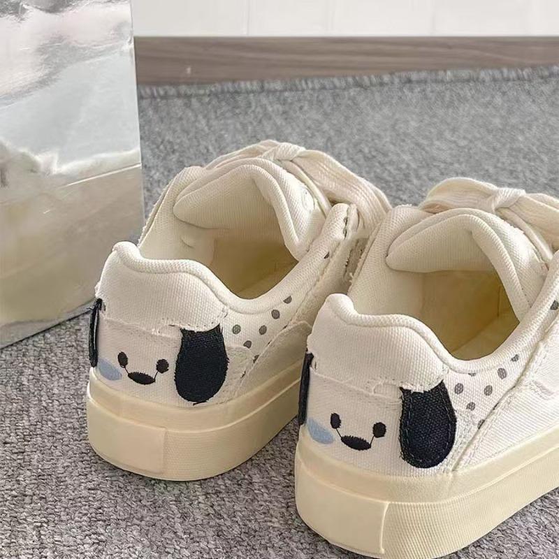 Sweet Explosive Change Niche Original Embroidery Cute Bread Shoes Women's New Summer Breathable Thick-soled White Shoes