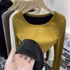 Intimo termico invernale da donna con interno in pile e maglietta aderente con scollo a giro e maniche lunghe