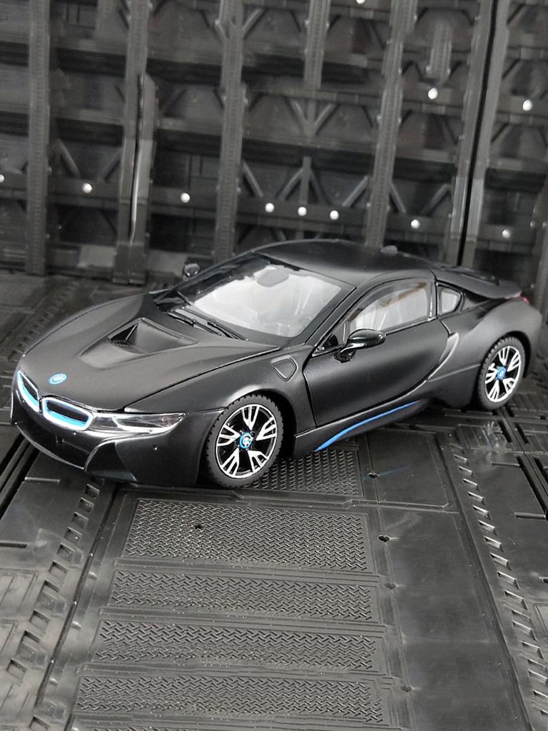 ACB1 Rastar 1:24 BMW I8 model car, zinc alloy metal decoration, collectible gift car