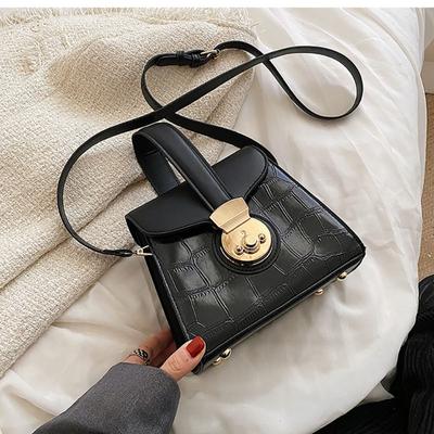High-Grade Textured Bag  New Fashion Female Niche Crossbody Pack PU Leather Handbag Small Square Patchwork Korean Version