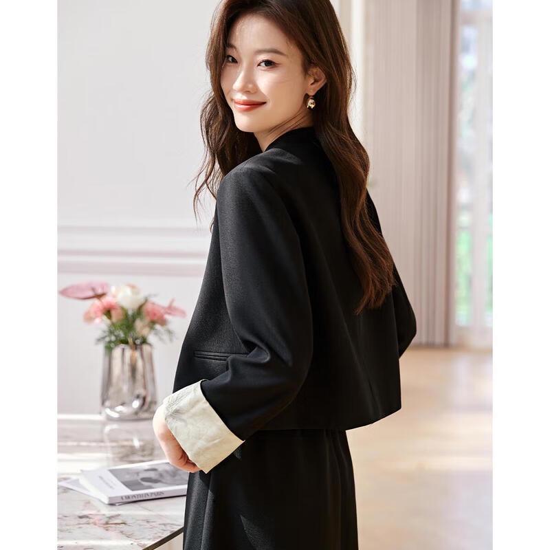 Mohanyimei New Chinese Style Disc Button Contrast Coat