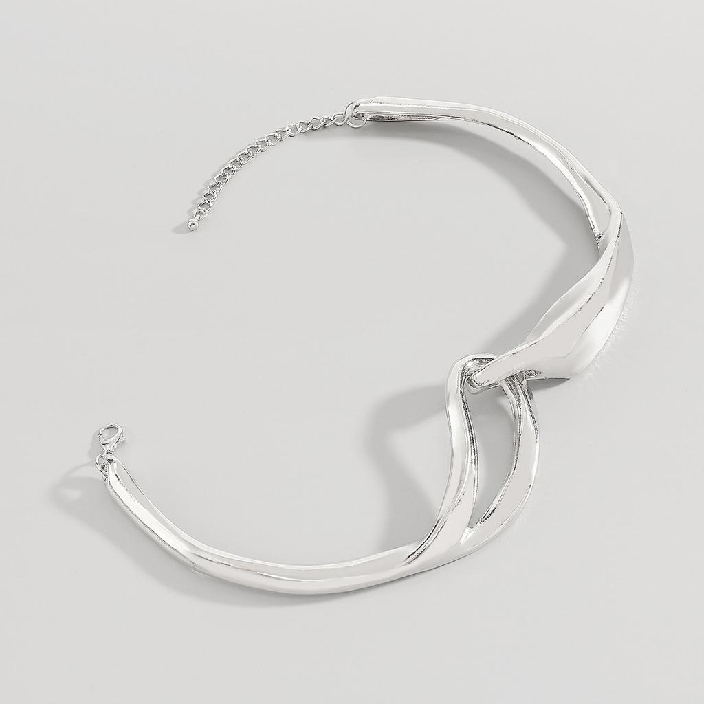 Tooxika Exaggerated Metal Style Three-dimensional Ring Clasp Necklace Luxury Niche Design Sense Hip-hop Personality Necklace