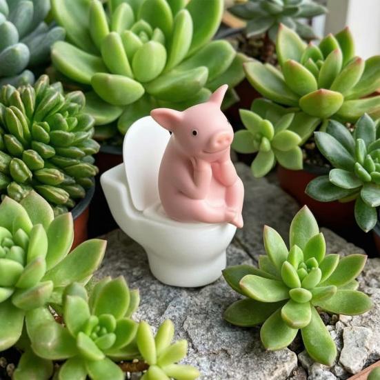Miniature Pink Pig Toilet Toilet Thinking Pig Figurine Sitting on Statue Cartoon Farm