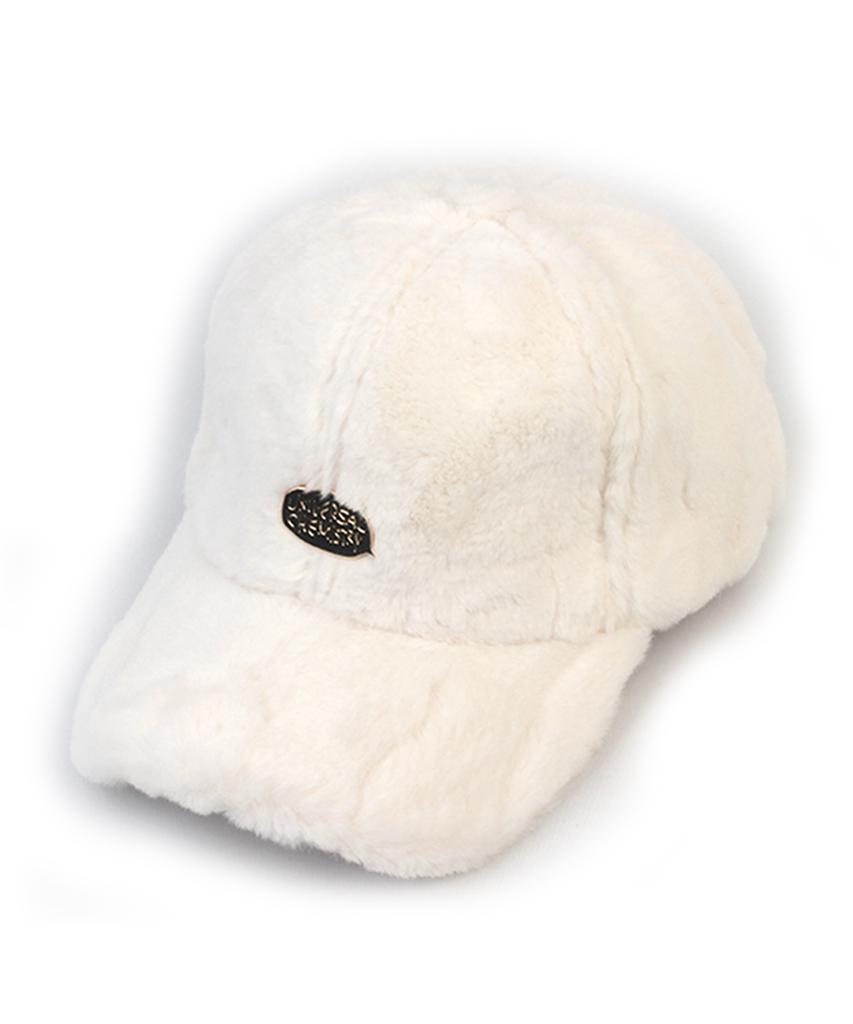 Yunibeosyeolkemiseuteuli Bubble White Fur Ballcap