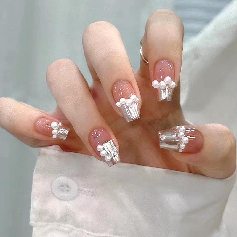 

Elegant French Pearl & Rhinestone Fairy-Inspired Whitening Reusable Batch.