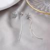 Kolczyki wiszące płatki śniegu w kolorze srebrnym Eleganckie metalowe kolczyki wiszące z łańcuszkiem i frędzlami dla kobiet Biżuteria modowa Prezent na Boże Narodzenie