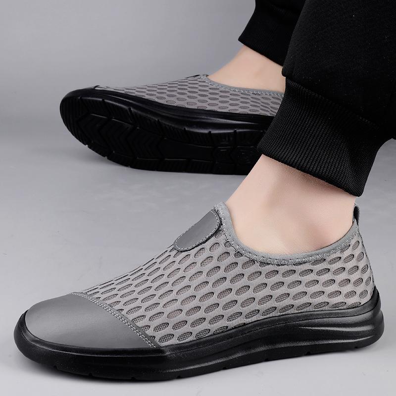 Fashion Male Lightweight Driving Flats Soft Men's Luxe Loafers New Mens Slip on Casual Shoes Hollow Out Men Mesh Cloth Walking Shoes